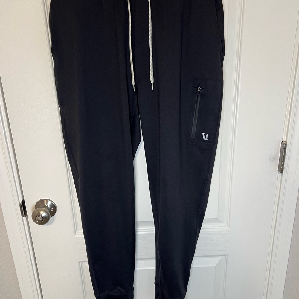 Men's Vuori Black Jogger Pants